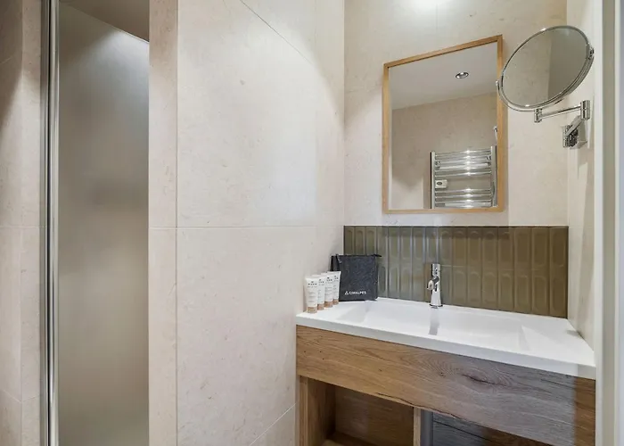 Daire Raffine Avec Acces Pistes Et Jacuzzi - Fr-1-568-57 *